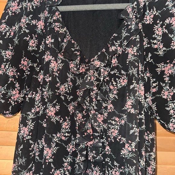 Floral Black Maxi Dress - Picture 2 of 2